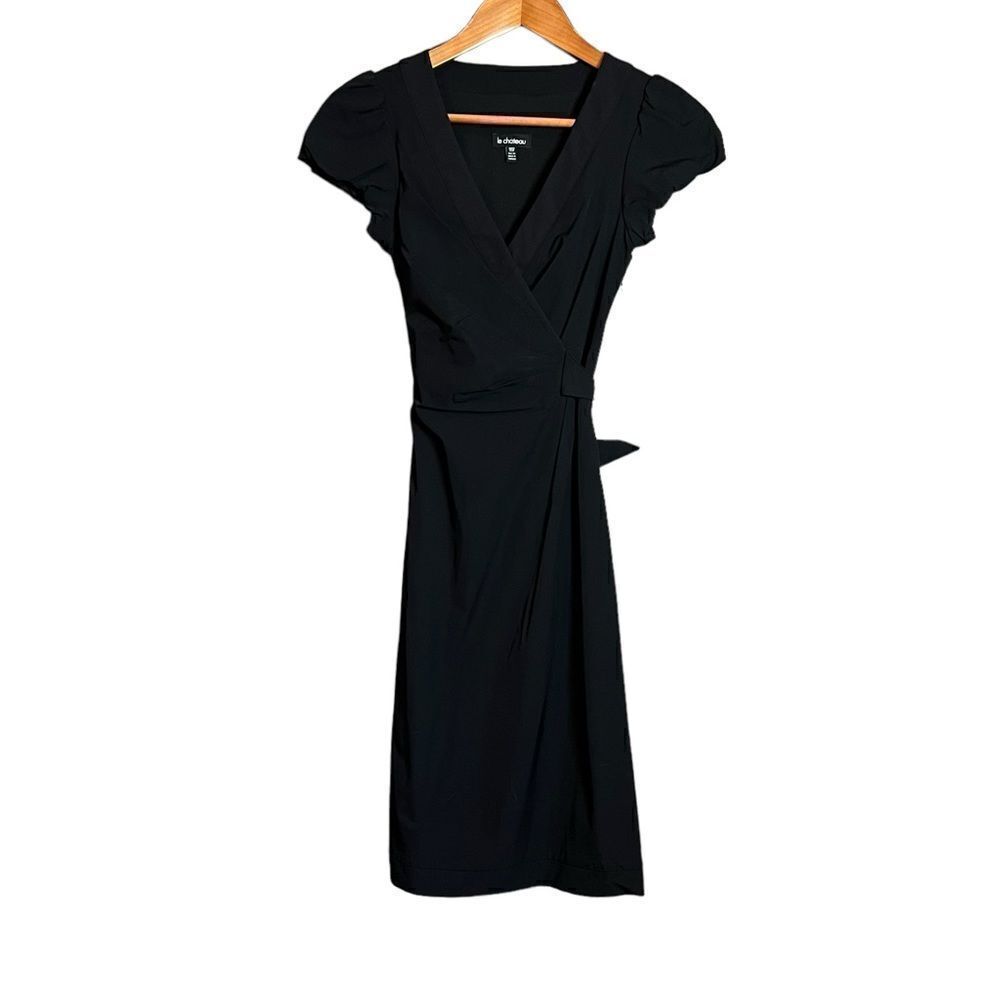 Le Chateau black short sleeve dress. Size xxs
